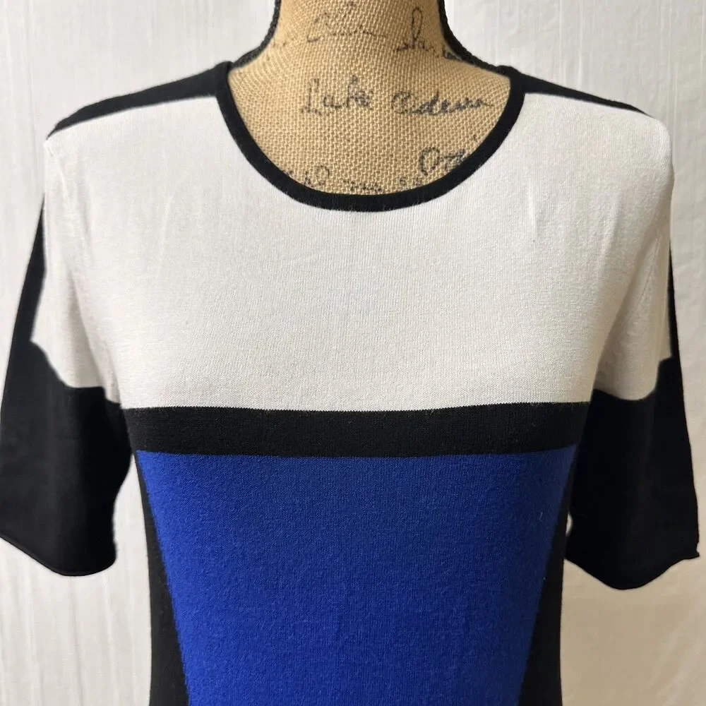 Apriori Escada Blue White Black Soft Knit Short Sleeve Sweater Top Sz 8